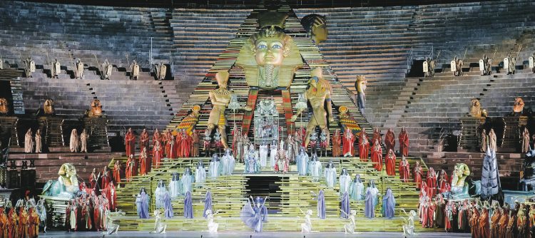 Jubiläumsreise mit Besuch der Aida