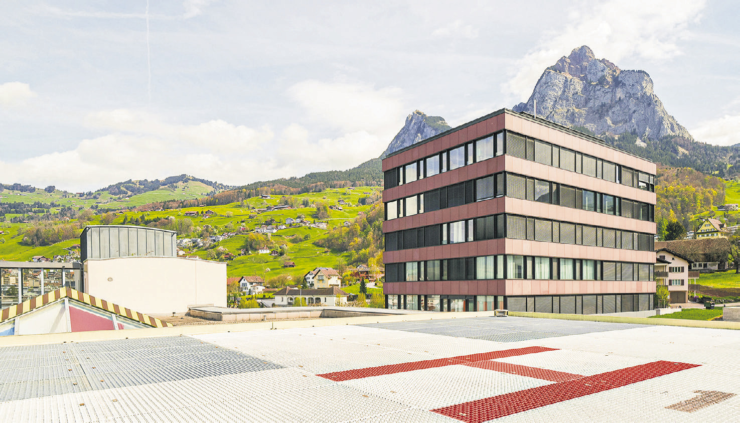 Mehr Patienten und Pflegetage – Spital  Schwyz präsentiert Jahresabschluss