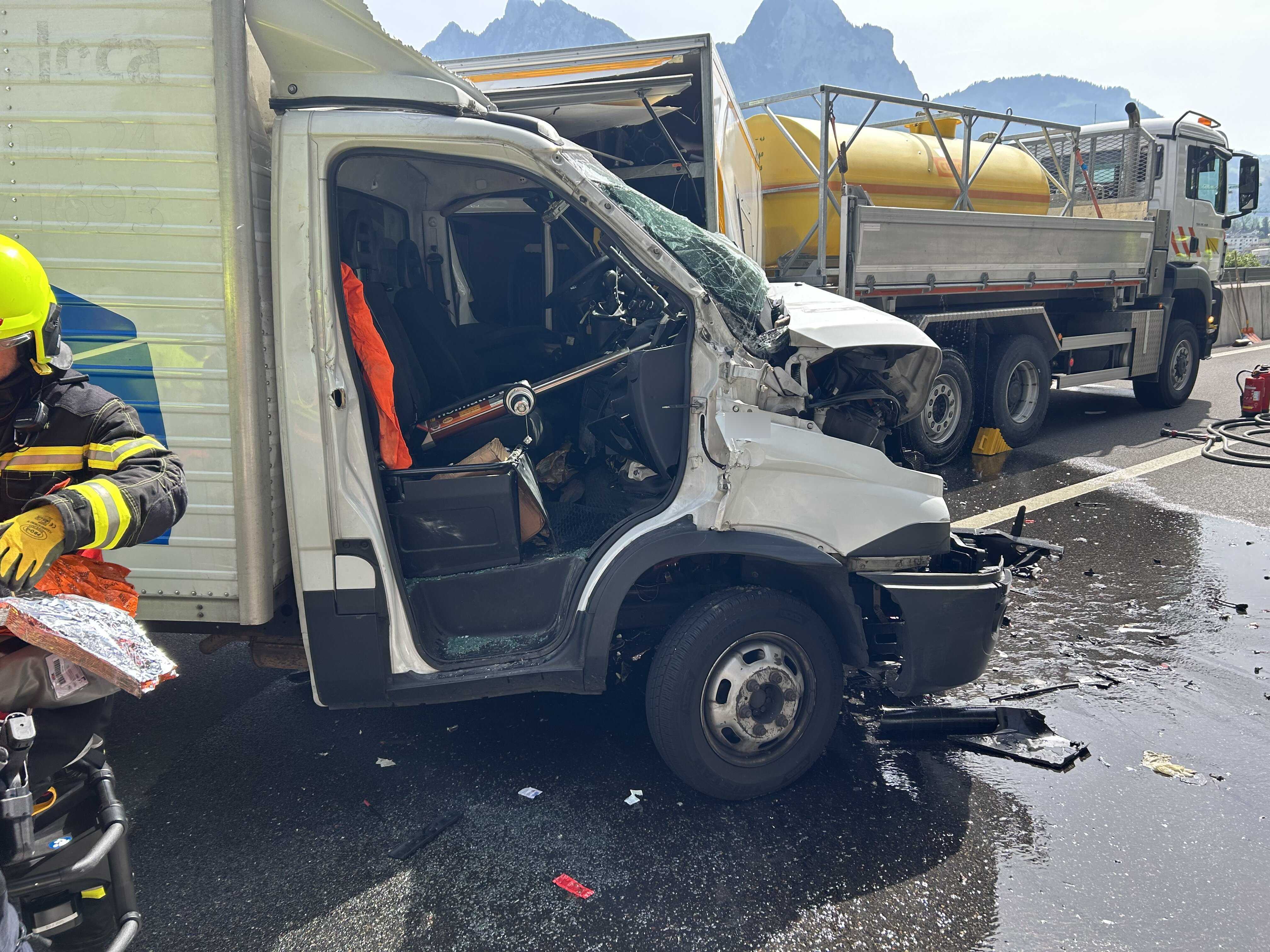 Seewen: Tödlicher Verkehrsunfall auf Autobahn-Baustelle