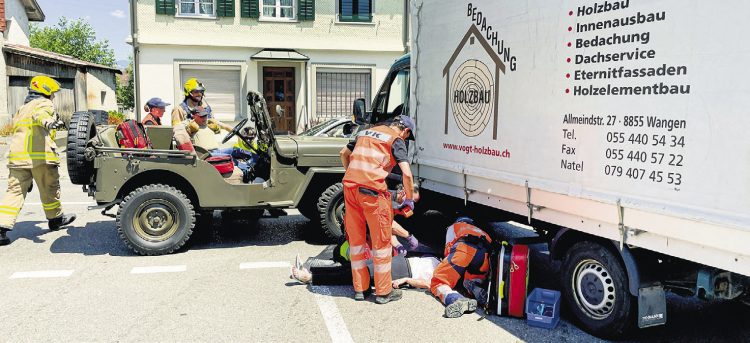 Eine Übung rundete die Kaderausbildung der Verkehrskadetten Abteilung Ausserschwyz ab