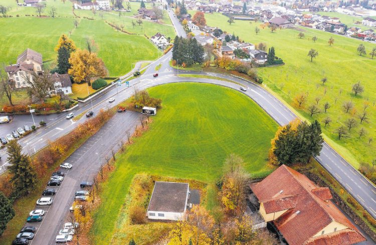 Schwyzer Parteien brüten über 139-Millionen-Projekt des Kantons