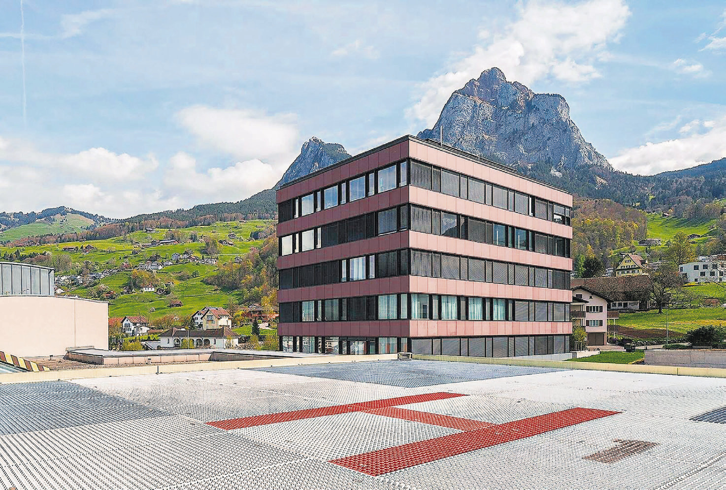 Spital Schwyz mit Verlust –  Politik in die Pflicht genommen